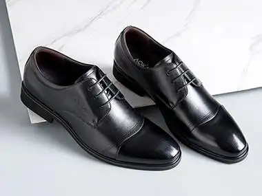 商务皮鞋